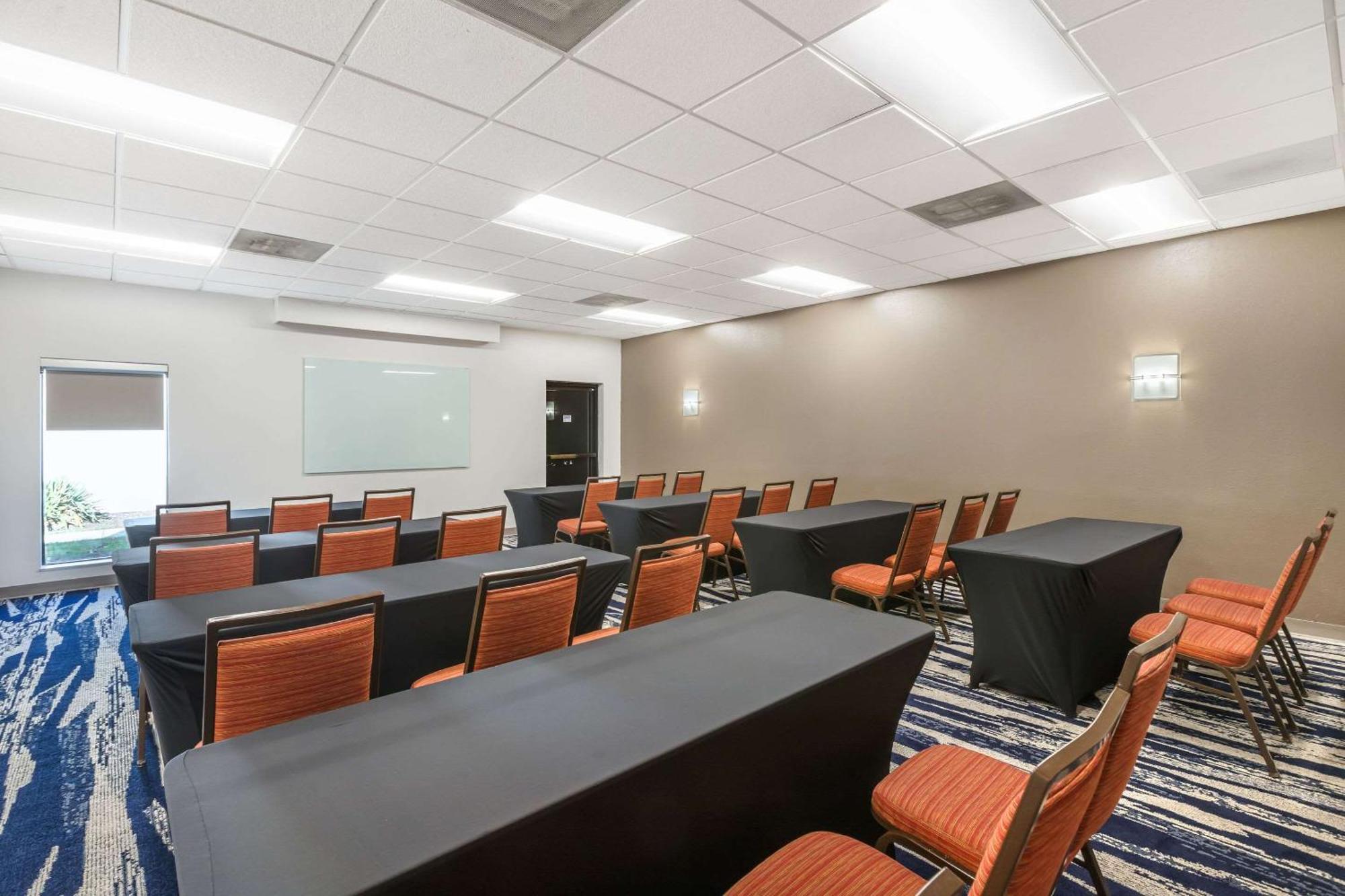 Comfort Inn & Suites Arlington Heights - Buffalo Grove Eksteriør billede